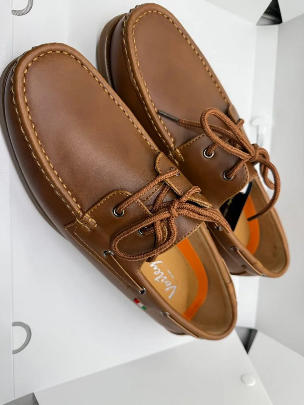 NWT w Box Vostey Mens Moccasin BMY822 Brown Size 11.5 Boat Shoes Lace Up Slip On